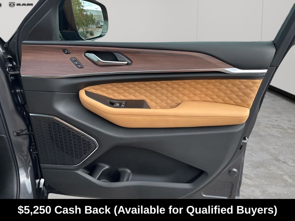 New Car 2025 Jeep Grand Cherokee  Summit For Sale Under $60,000 In Austin, Texas