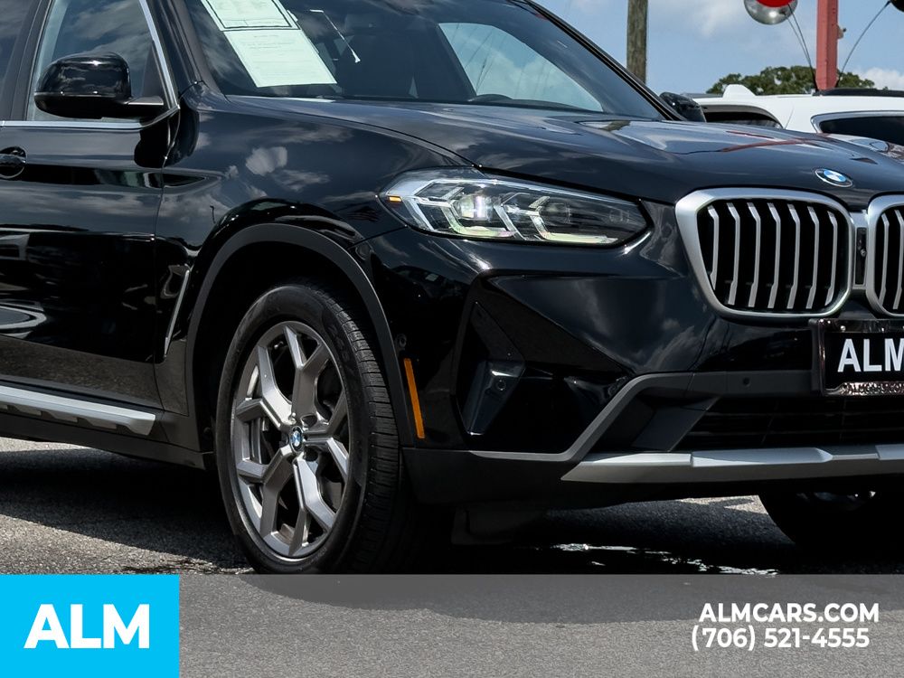 Used 2024 Black BMW sDrive30i image 9