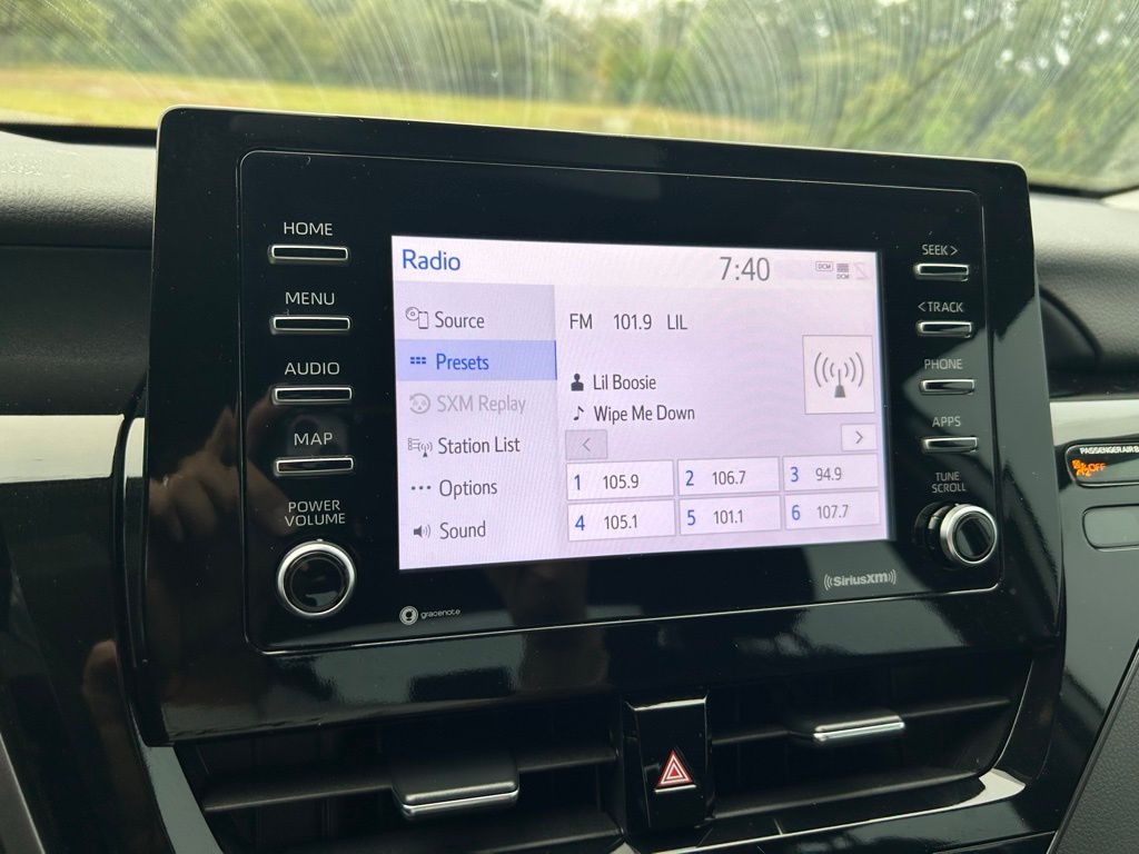 Thumbnail: 2023 Toyota Camry - 24