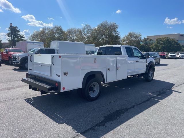 2025 Ford F-550 Chassis XL