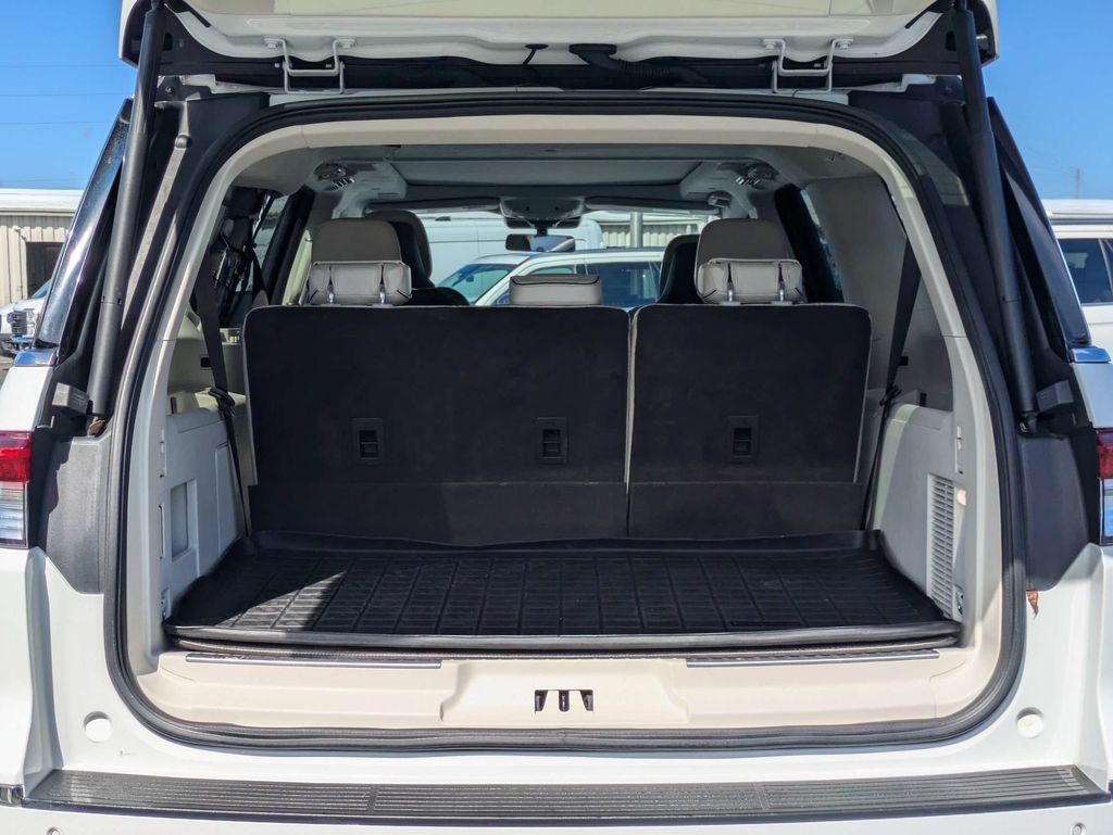 2022 Lincoln Navigator Black Label L