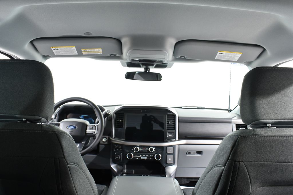 New 2026 White Ford XLT image 17