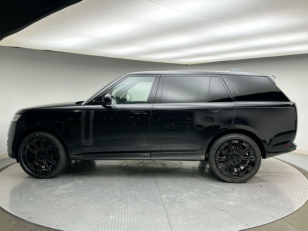 Thumbnail: 2026 Land Rover Range Rover - 2