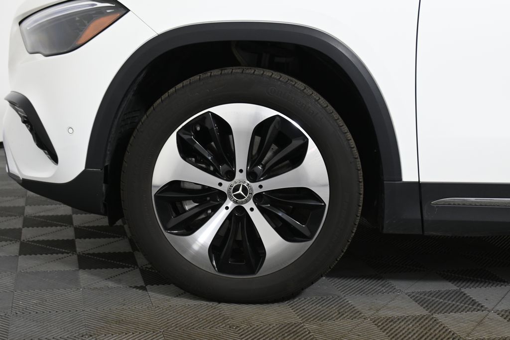 Thumbnail: 2026 Mercedes-Benz GLA - 28