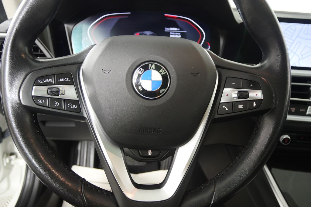 2019 BMW 3 Series 330i xDrive 18