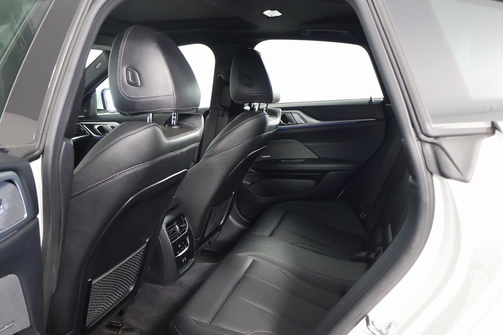 Thumbnail: 2023 BMW i4 - 11