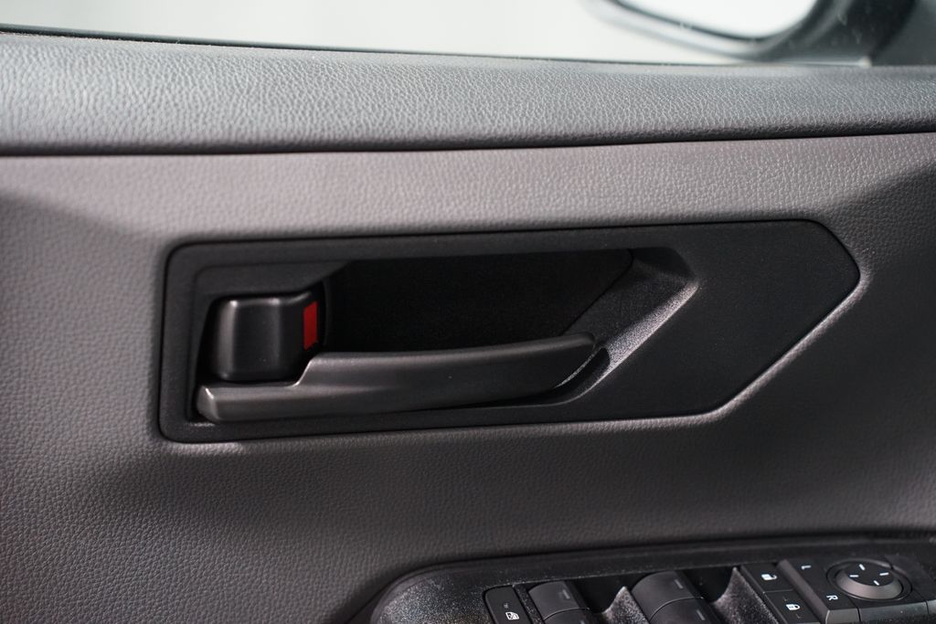 Thumbnail: 2026 Toyota RAV4 - 31