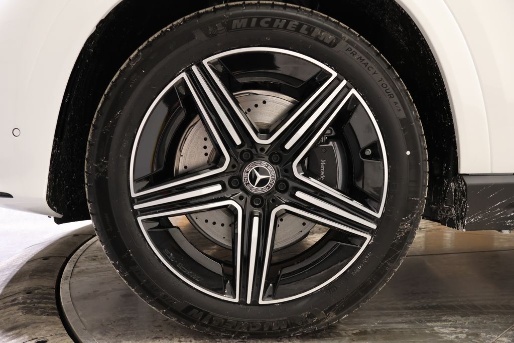 Thumbnail: 2026 Mercedes-Benz GLE - 11