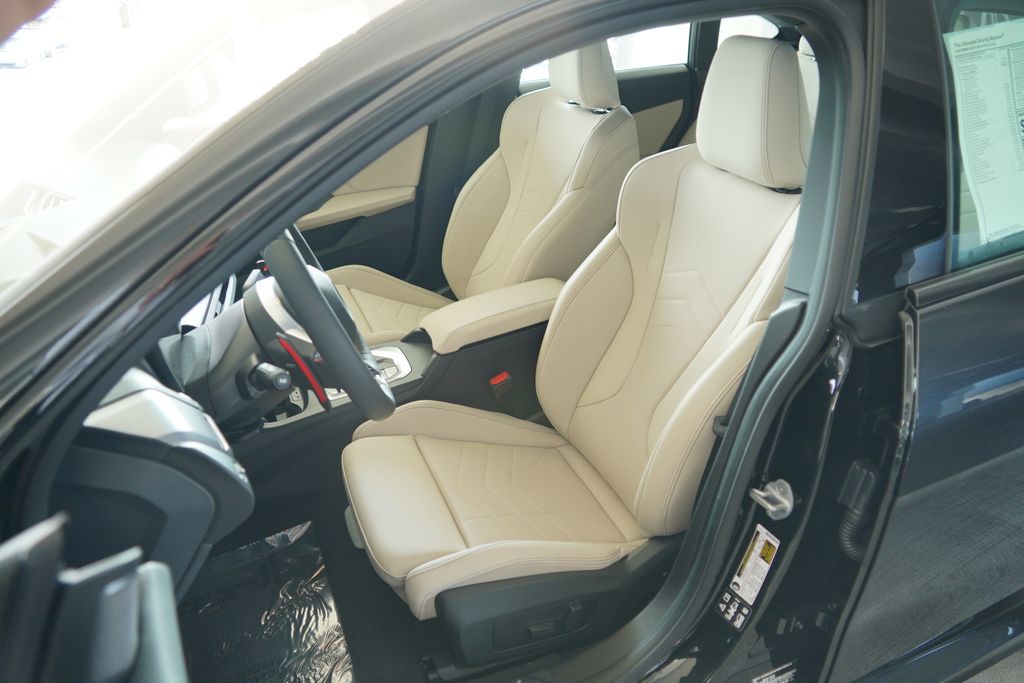 Thumbnail: 2026 BMW 2 Series - 9