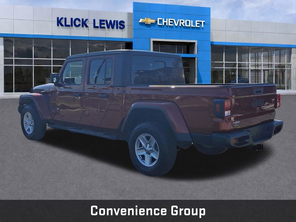 2022 Jeep Gladiator Sport Red at Sutliff Volkswagen