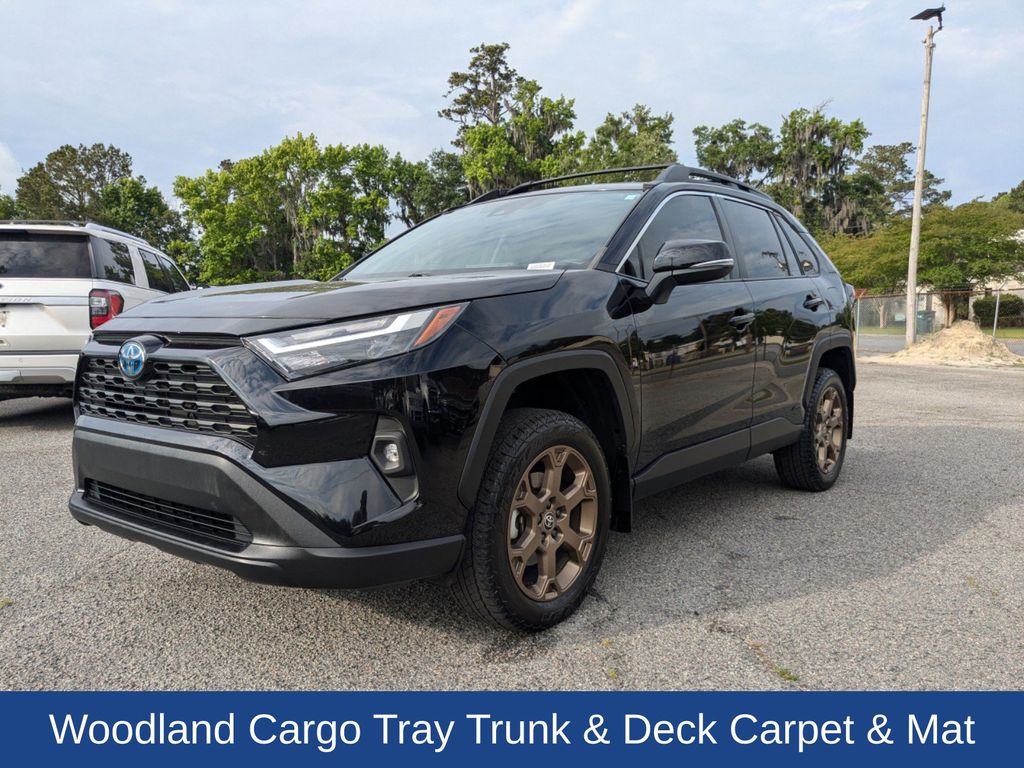 2023 Toyota RAV4 Hybrid Woodland Edition