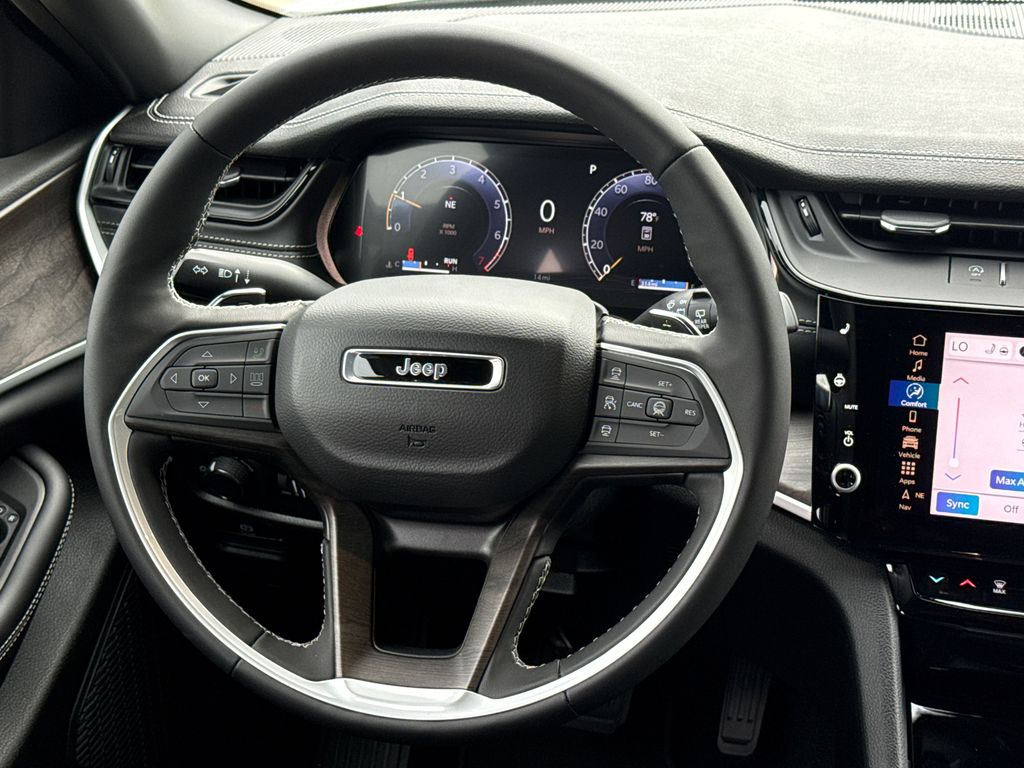 New 2026 Jeep Grand Cherokee SUV