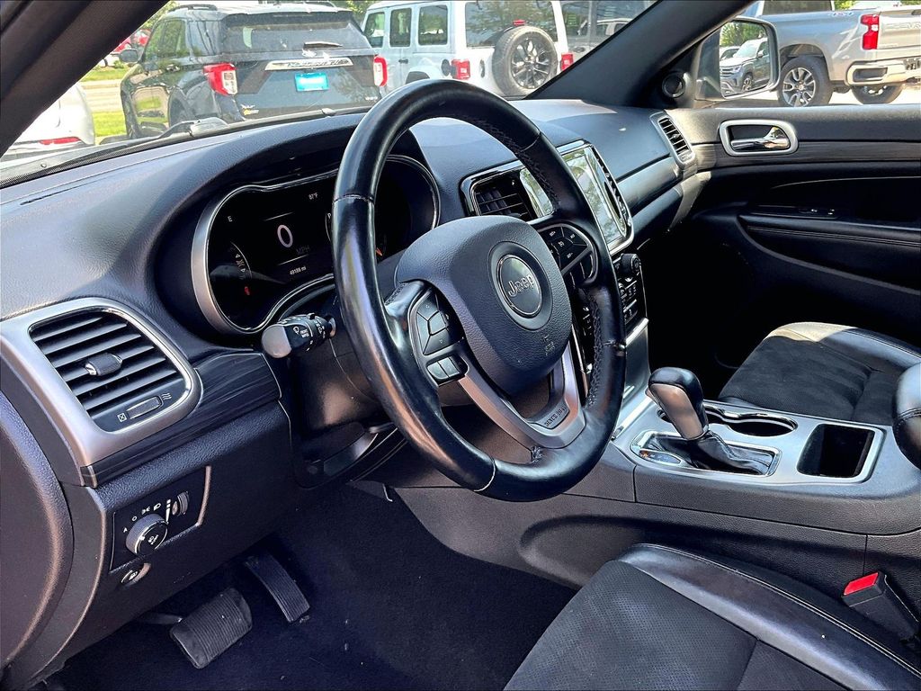 2020 Jeep Grand Cherokee — photo 8