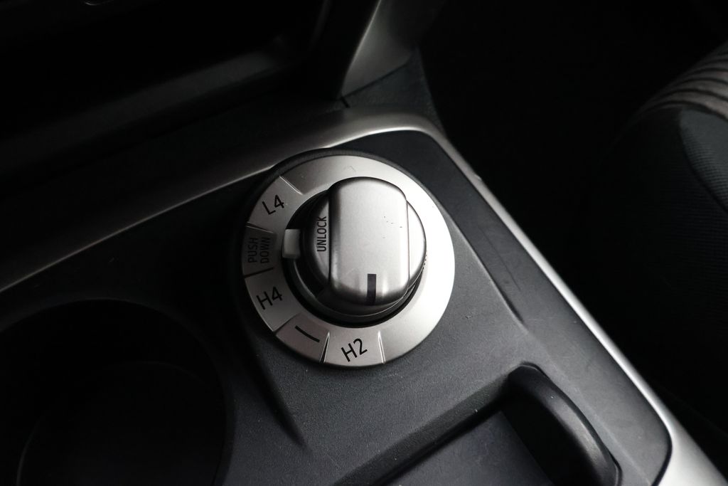 Thumbnail: 2024 Toyota 4Runner - 28