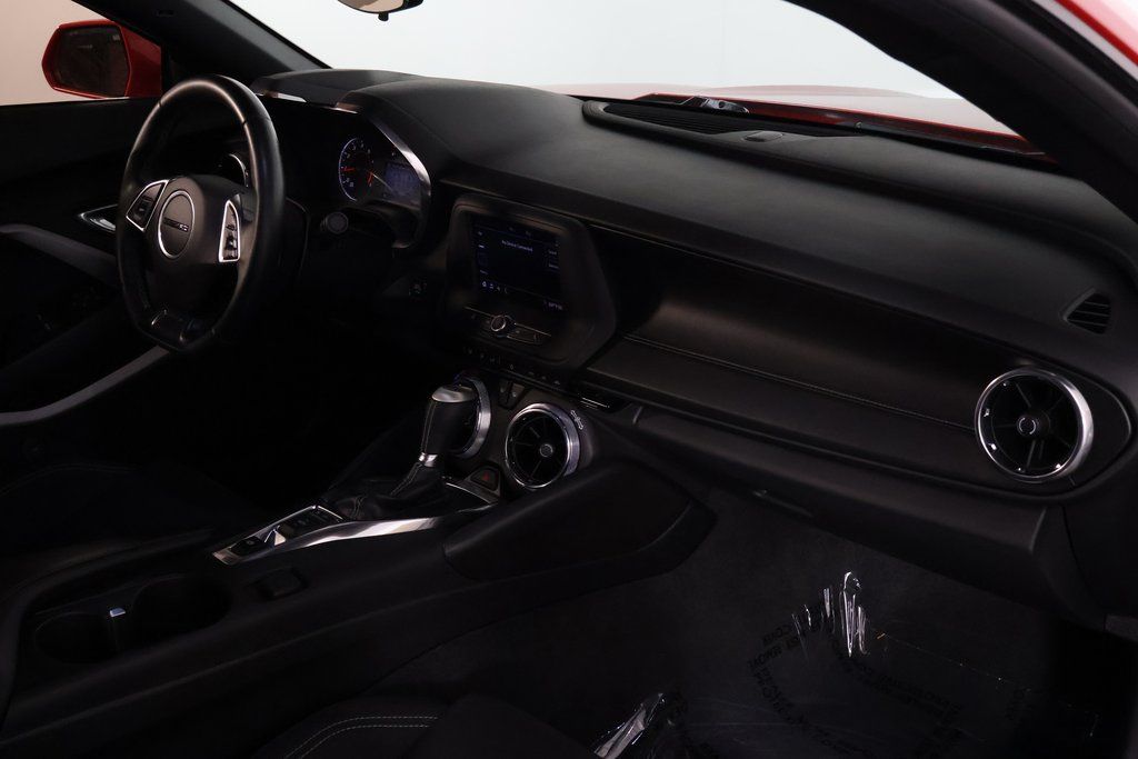 Thumbnail: 2020 Chevrolet Camaro - 10