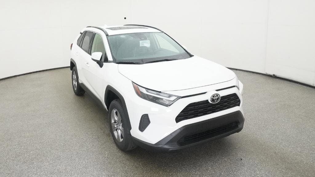 Thumbnail: 2025 Toyota RAV4 - 25