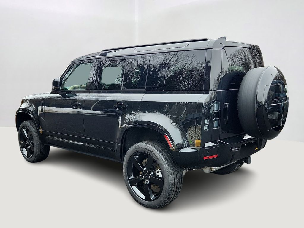 Thumbnail: 2026 Land Rover Defender - 4