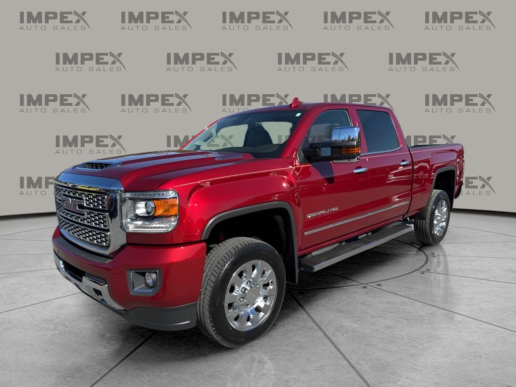 2018 GMC Sierra 2500HD Denali's photo