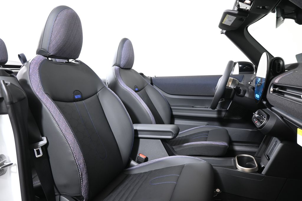 Thumbnail: 2026 MINI Cooper - 27