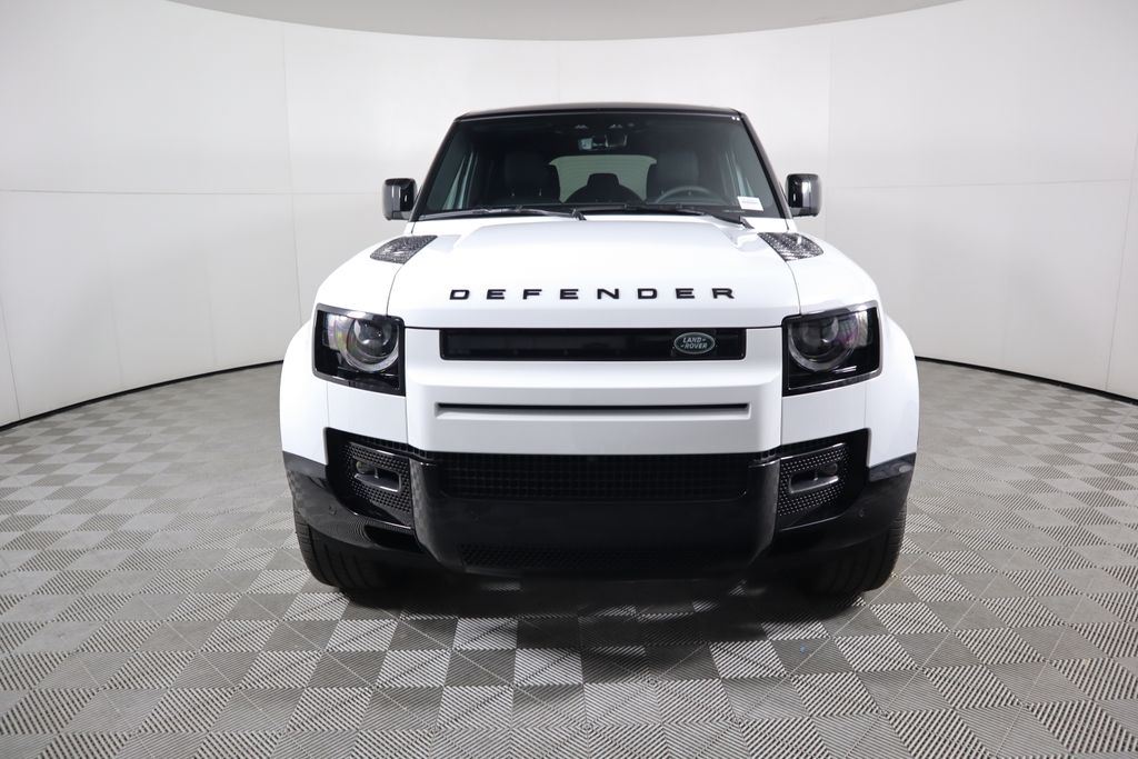 2025 Land Rover Defender 110 2
