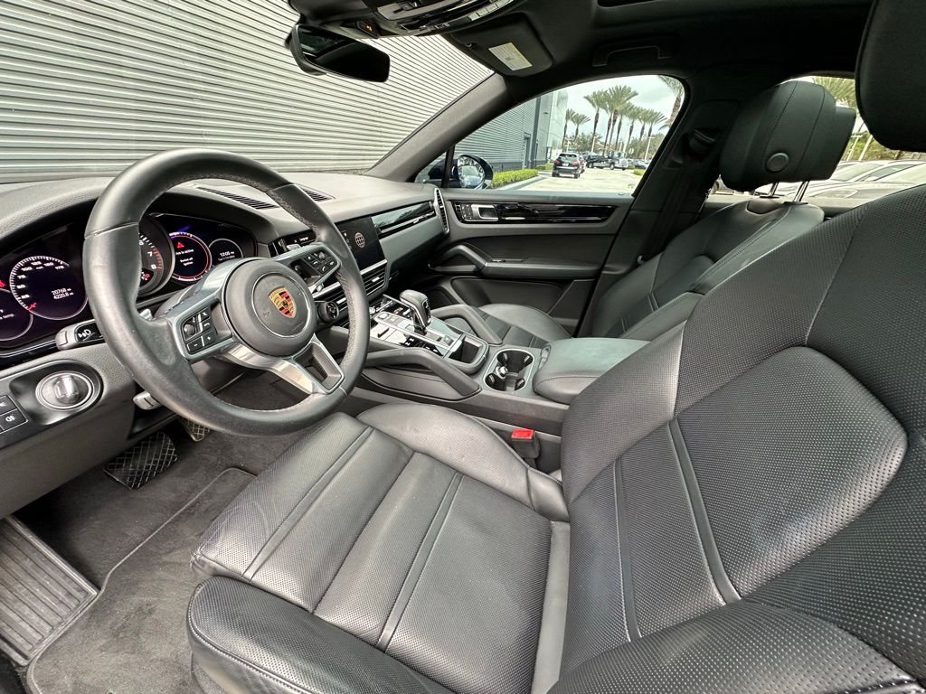 Thumbnail: 2023 Porsche  - 4