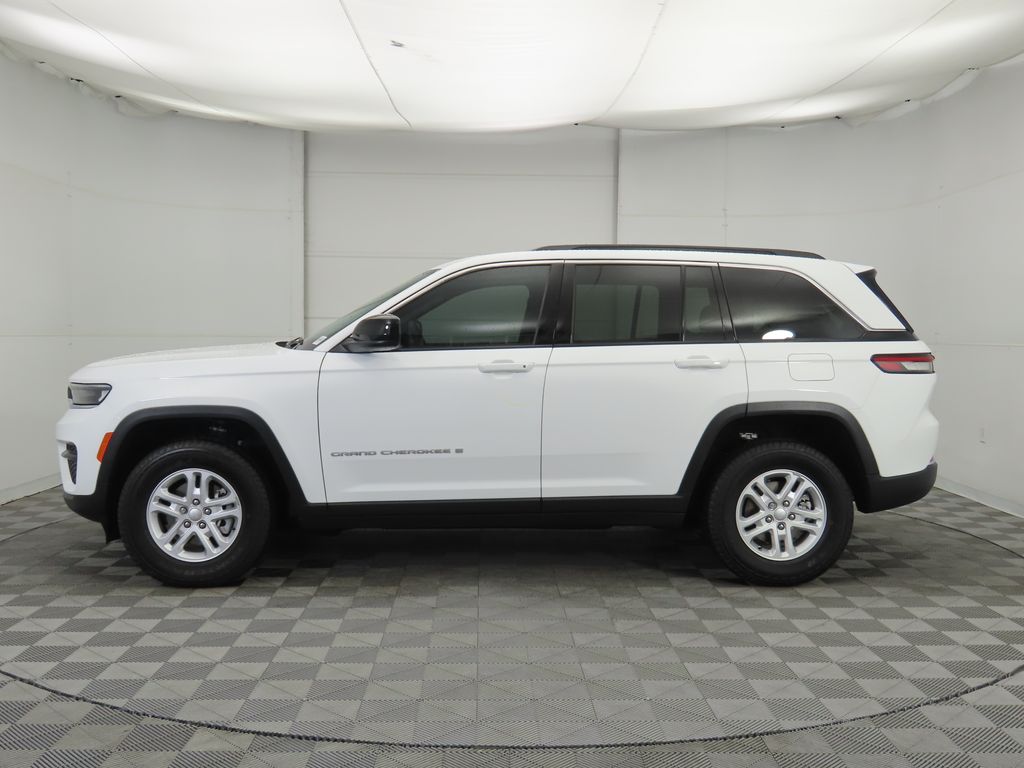 Thumbnail: 2025 Jeep Grand Cherokee - 8