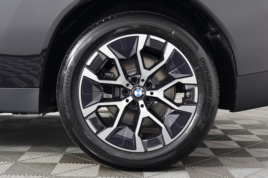 Thumbnail: 2026 BMW X3 - 10