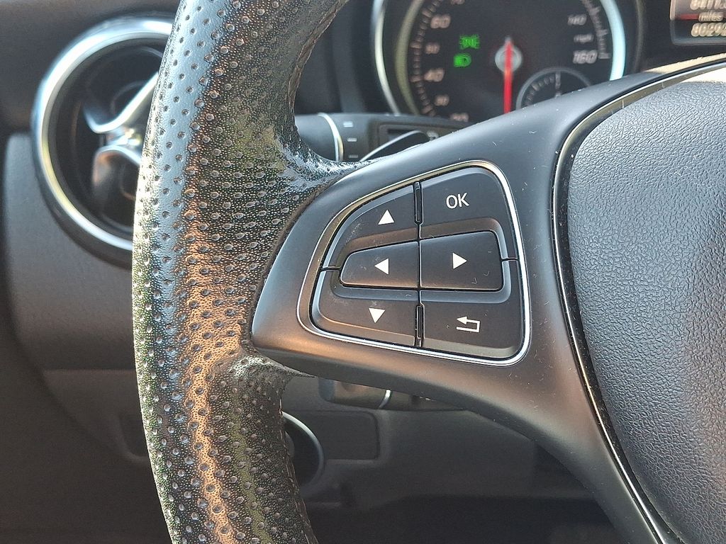 Thumbnail: 2020 Mercedes-Benz GLA - 21