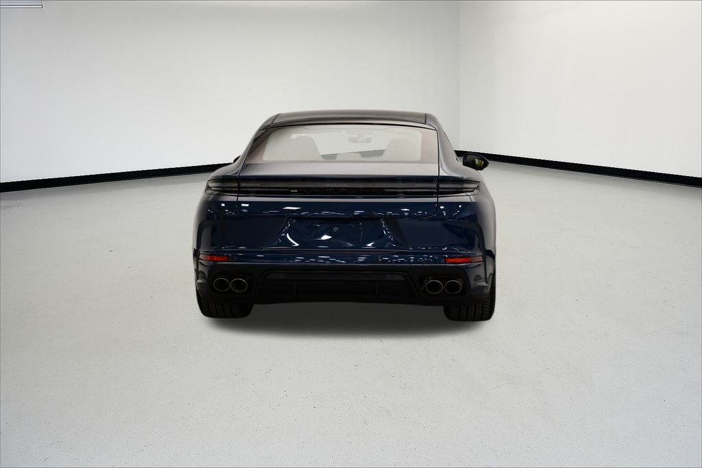 Thumbnail: 2026 Porsche Panamera - 6