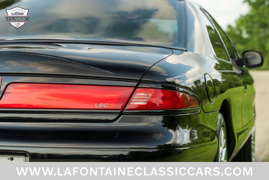 1997 Lincoln Mark VIII 25