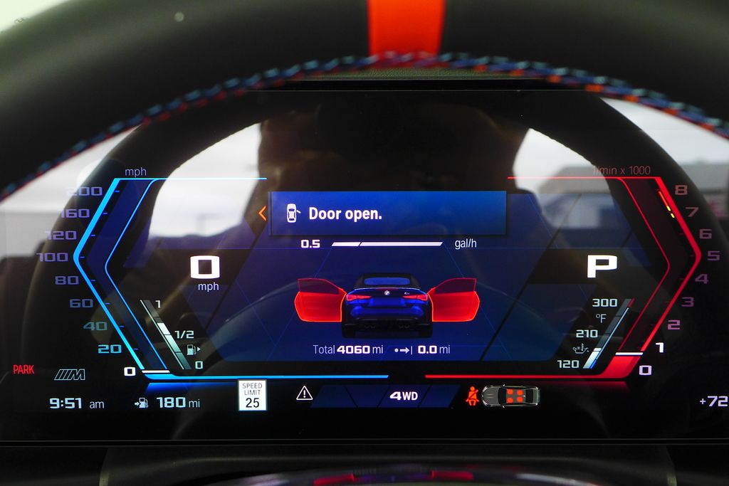 Thumbnail: 2025 BMW M4 - 30