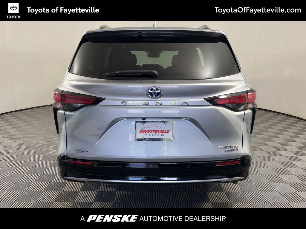 2022 Toyota Sienna Platinum 4