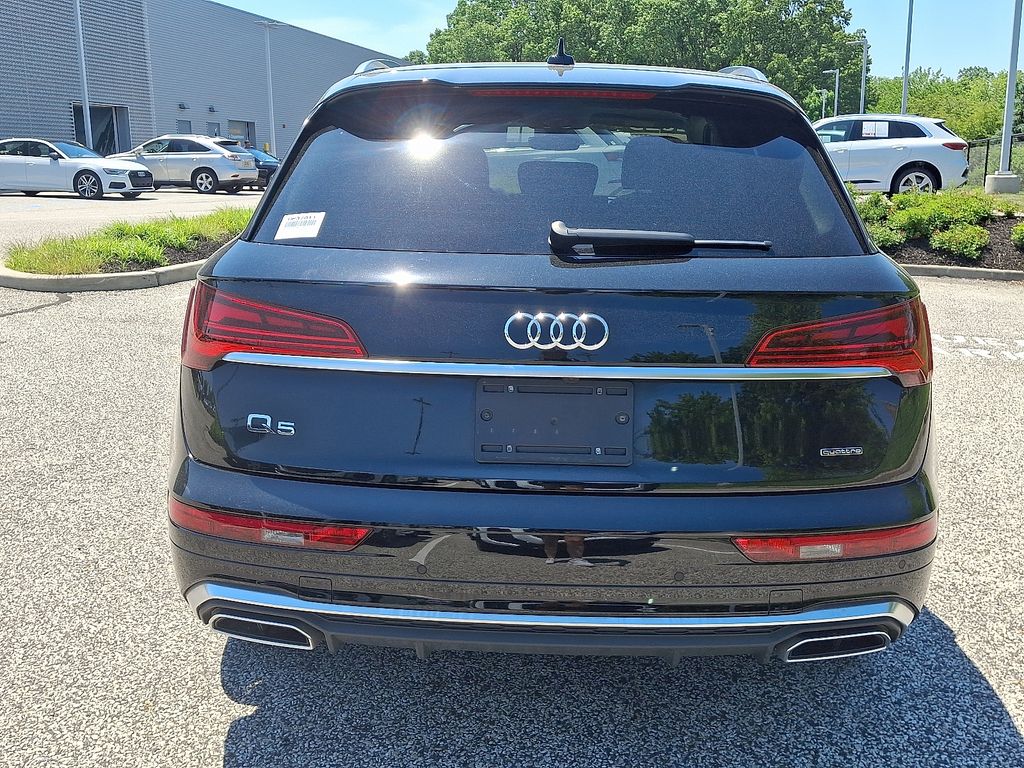 Thumbnail: 2023 Audi Q5 - 5