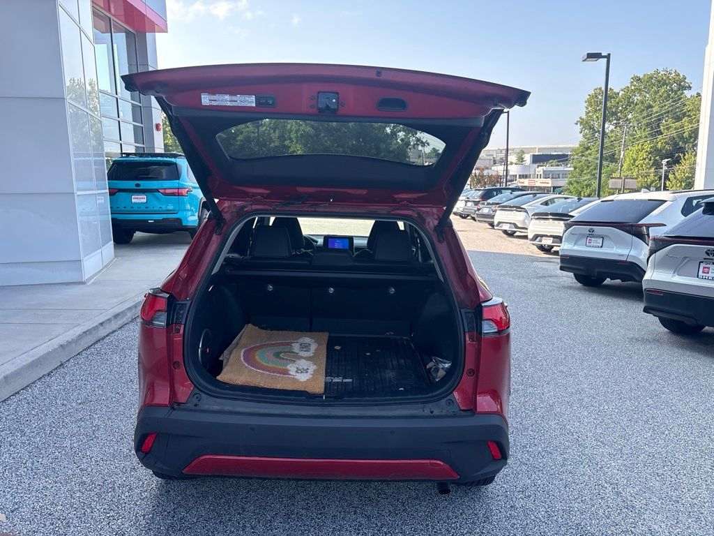 Used 2023 Red Toyota XLE image 9