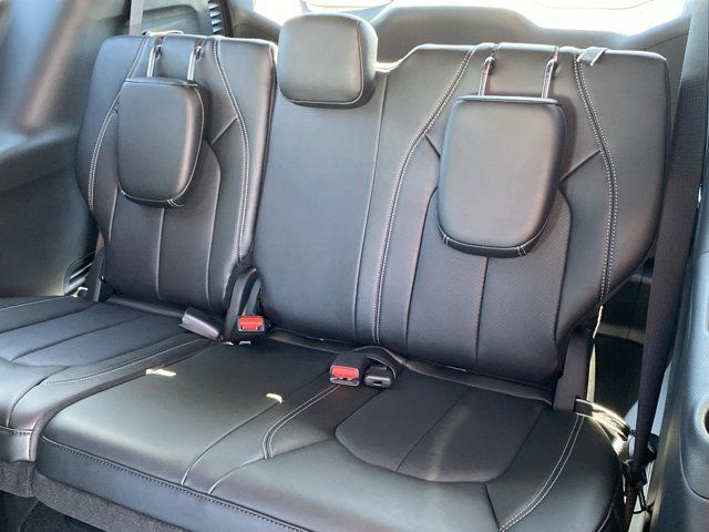 New 2026 Red Chrysler Select image 24