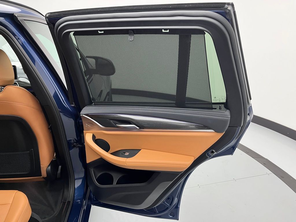 Thumbnail: 2022 BMW X3 - 32