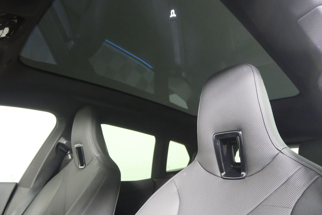 Thumbnail: 2024 BMW iX - 11