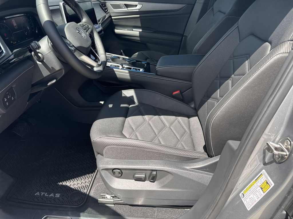 2026 Volkswagen Atlas Cross Sport 2.0T SE w/Technology Silver at DeMontrond Auto Country