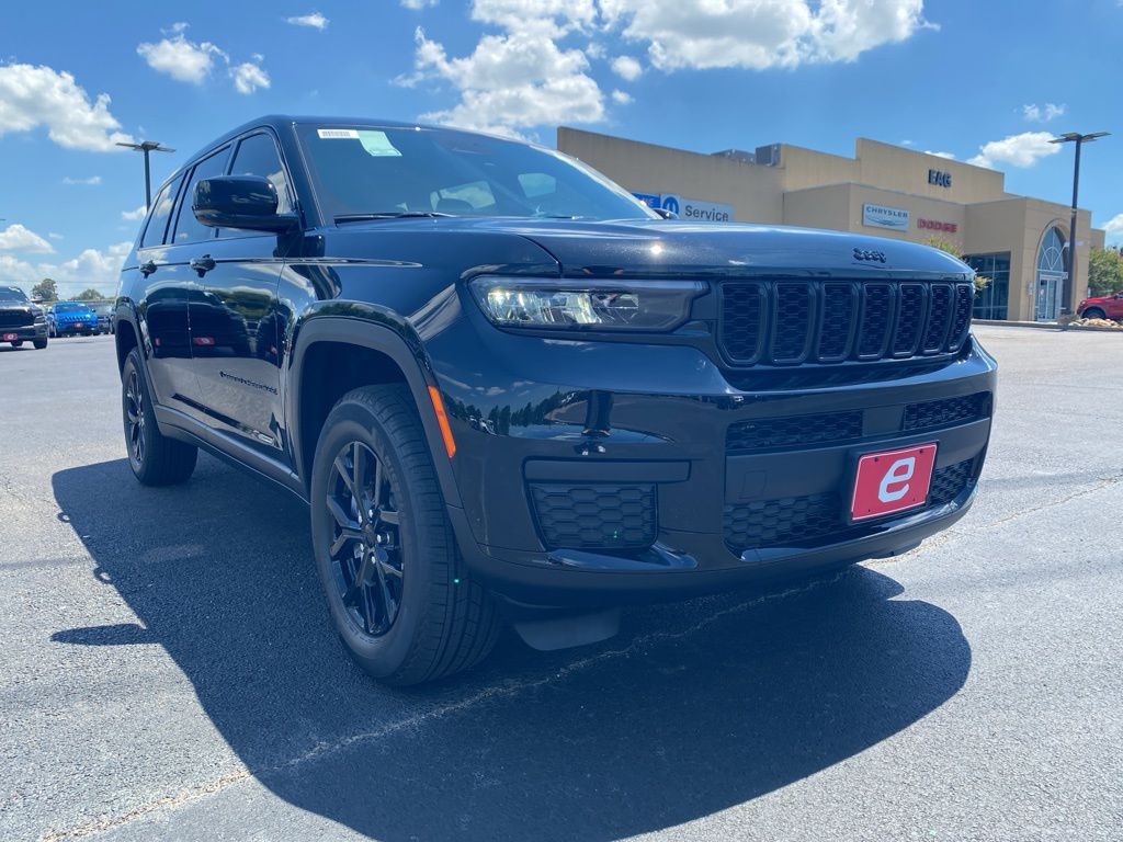 2025 Jeep Grand Cherokee L Altitude X RWD