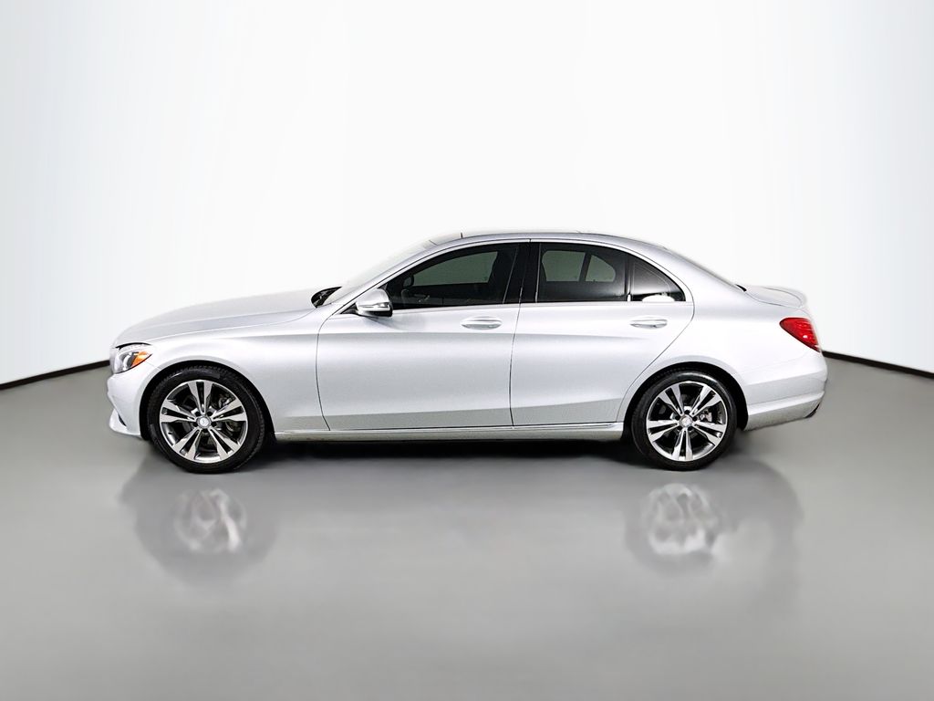 Thumbnail: 2016 Mercedes-Benz C-Class - 8