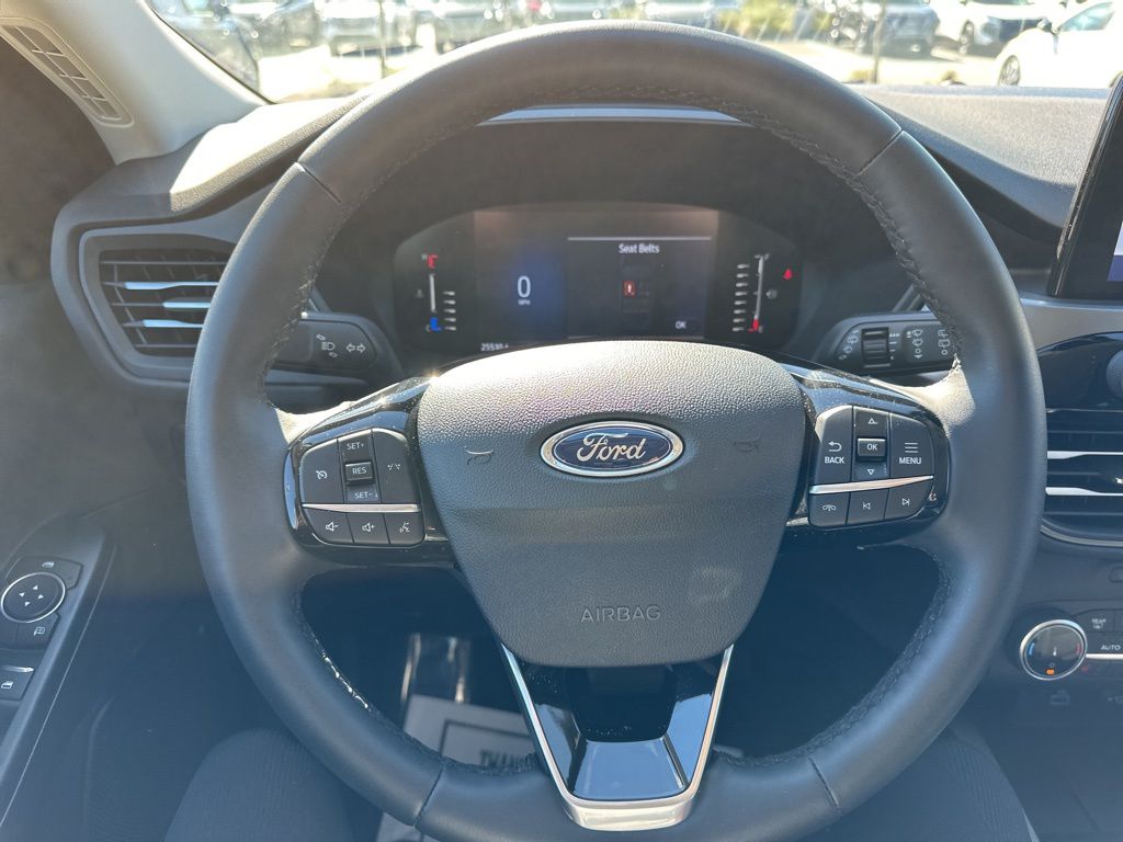 2023 Ford Escape Active 37