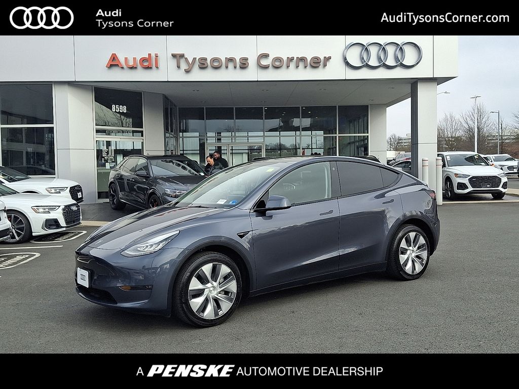 Thumbnail: 2023 Tesla Model Y - 1