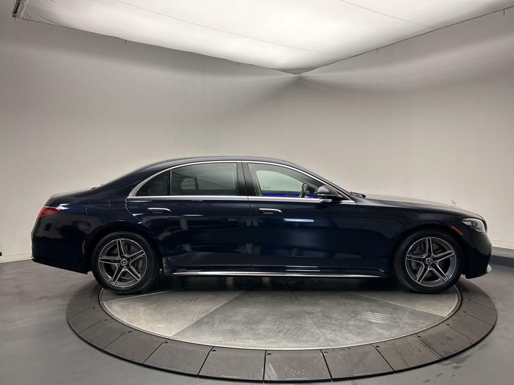 Thumbnail: 2026 Mercedes-Benz S-Class - 8