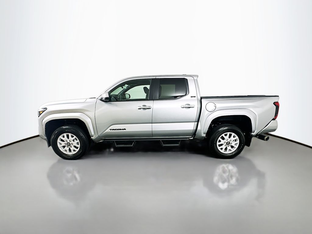 Thumbnail: 2024 Toyota Tacoma - 8