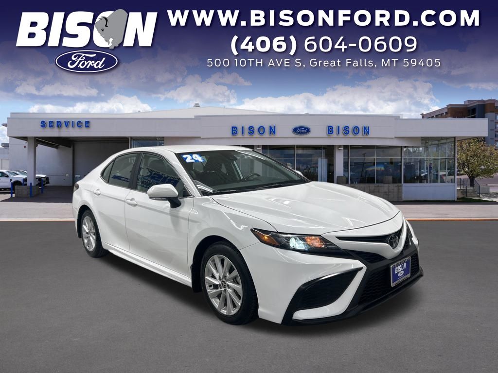 White 2024 Toyota Camry Sedan Front-Wheel Drive 8-Speed Automatic