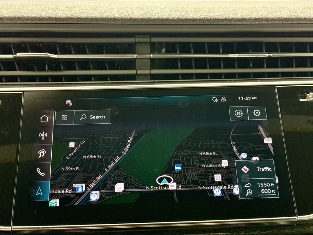 Thumbnail: 2026 Audi Q8 - 14