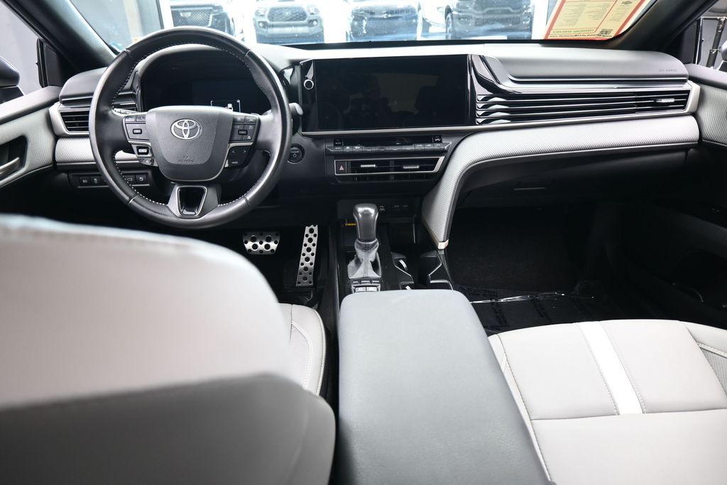 Used 2025 Heavy Metal Toyota SE image 37