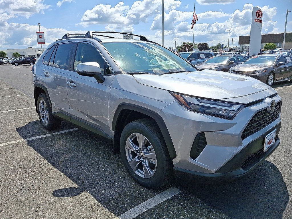 Thumbnail: 2025 Toyota RAV4 - 2