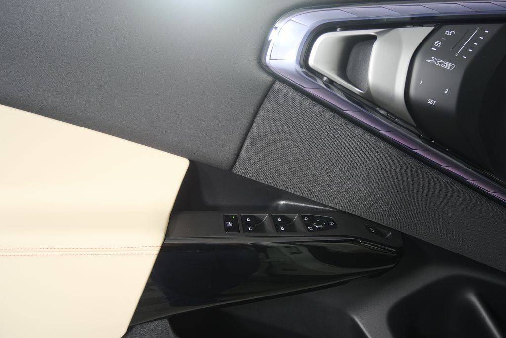 Thumbnail: 2026 BMW X3 - 9