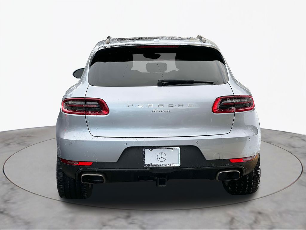 2017 Porsche Macan Base 5